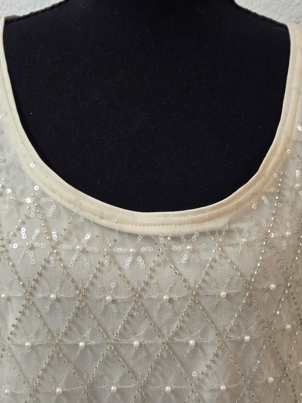 Adrianna Papell Ivory Beaded Tank Top - Picture 4 of 13
